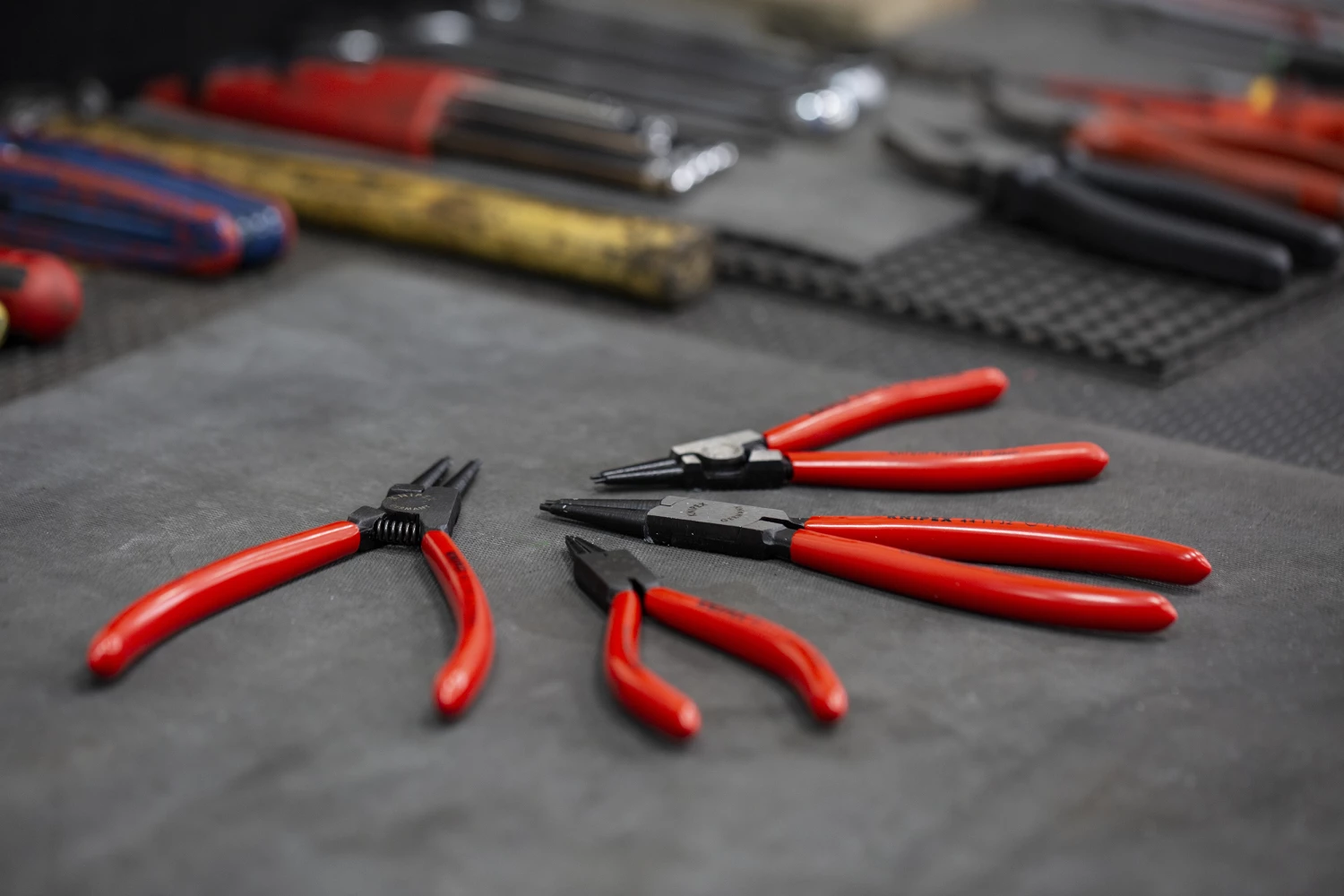 Knipex Sicherungsringzangen-Satz 4 Stk. 180 Mm 4 Knipex Sicherungsringzangen-Satz 4 Stk. 180 Mm - Image 2