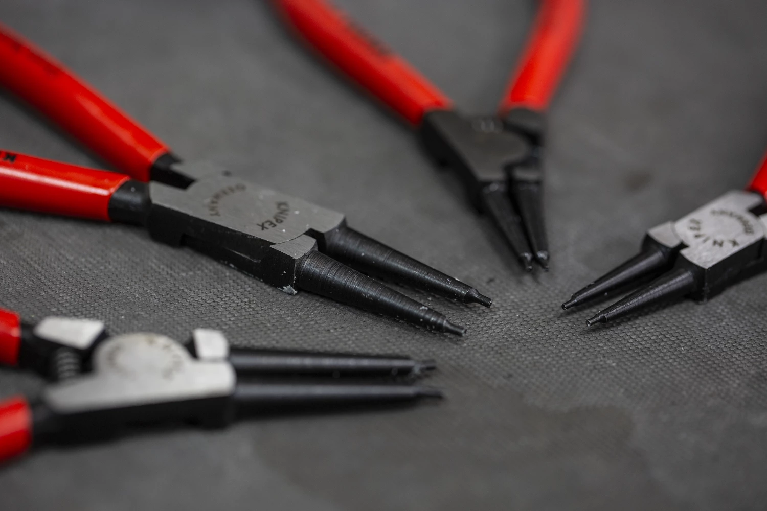 Knipex Sicherungsringzangen-Satz 4 Stk. 180 Mm 15 Knipex Sicherungsringzangen-Satz 4 Stk. 180 Mm - Image 13