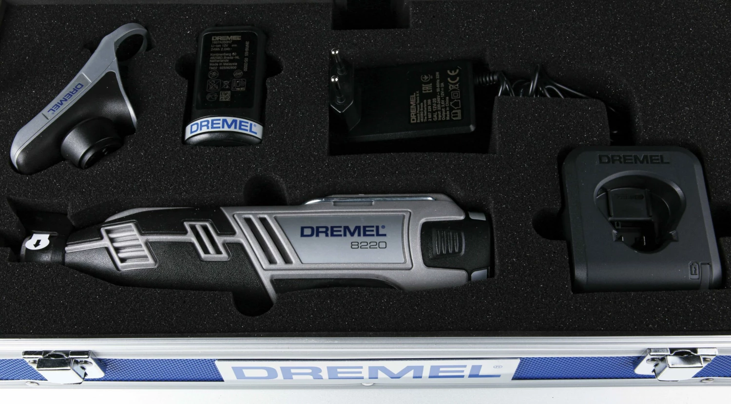Dremel 8200 Akku Multifunktionswerkzeug Rotationswerkzeug 5000 → 33000U/min 7 Dremel 8200 Akku Multifunktionswerkzeug Rotationswerkzeug 5000 → 33000U/min - Image 5