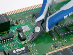 Knipex 79 42 Elektronischer Seitenschneider 125 Mm, Schneidleistung 1.3mm 5 Knipex 79 42 Elektronischer Seitenschneider 125 Mm, Schneidleistung 1.3mm -RS Verkäufe R1245839 02