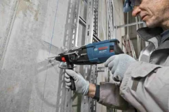 Bosch GBH 2-28 F Netz Bohrhammer 240V Bürstenmotor 850W 10 Bosch GBH 2-28 F Netz Bohrhammer 240V Bürstenmotor 850W -RS Verkäufe R7600691 03