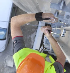 Facom Sicherungsringzange, Gebogen 180 Mm 19 → 60 Mm, Höhensicher 10 Facom Sicherungsringzange, Gebogen 180 Mm 19 → 60 Mm, Höhensicher -RS Verkäufe R9103212 03